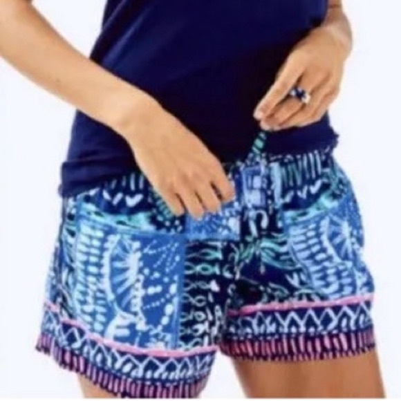 Lilly Pulitzer shorts - Picture 6 of 7